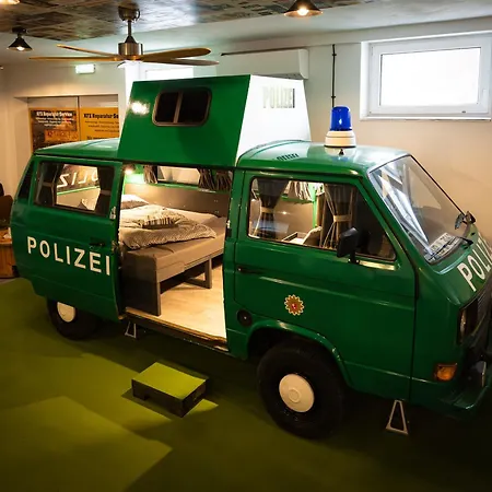 مكان تخييم Oldtimer Camp Main Spessart *