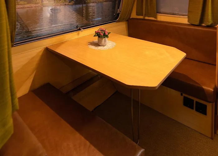 Oldtimer Camp Main Spessart Parque de Campismo Collenberg